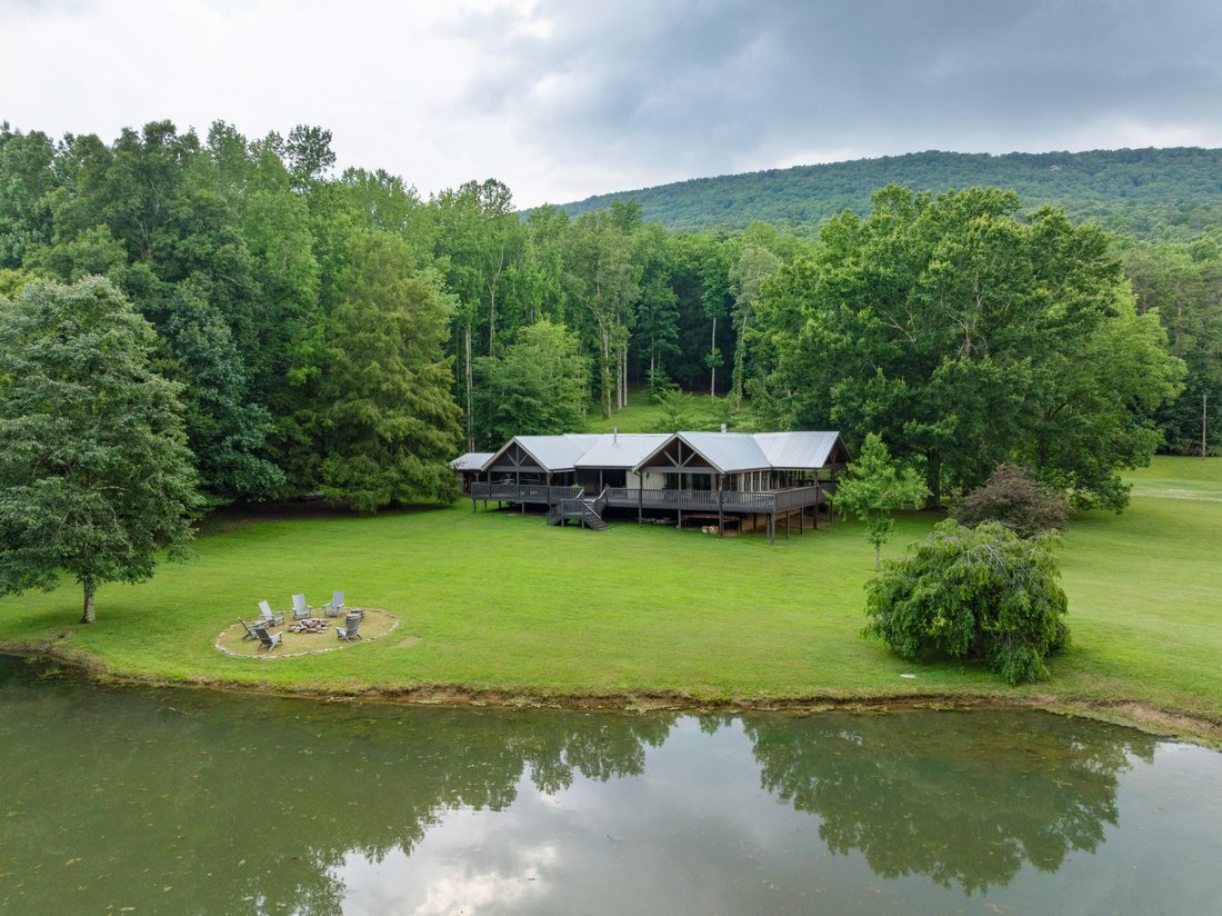 House in Chickamauga, Georgia, United States 1 - 15900178
