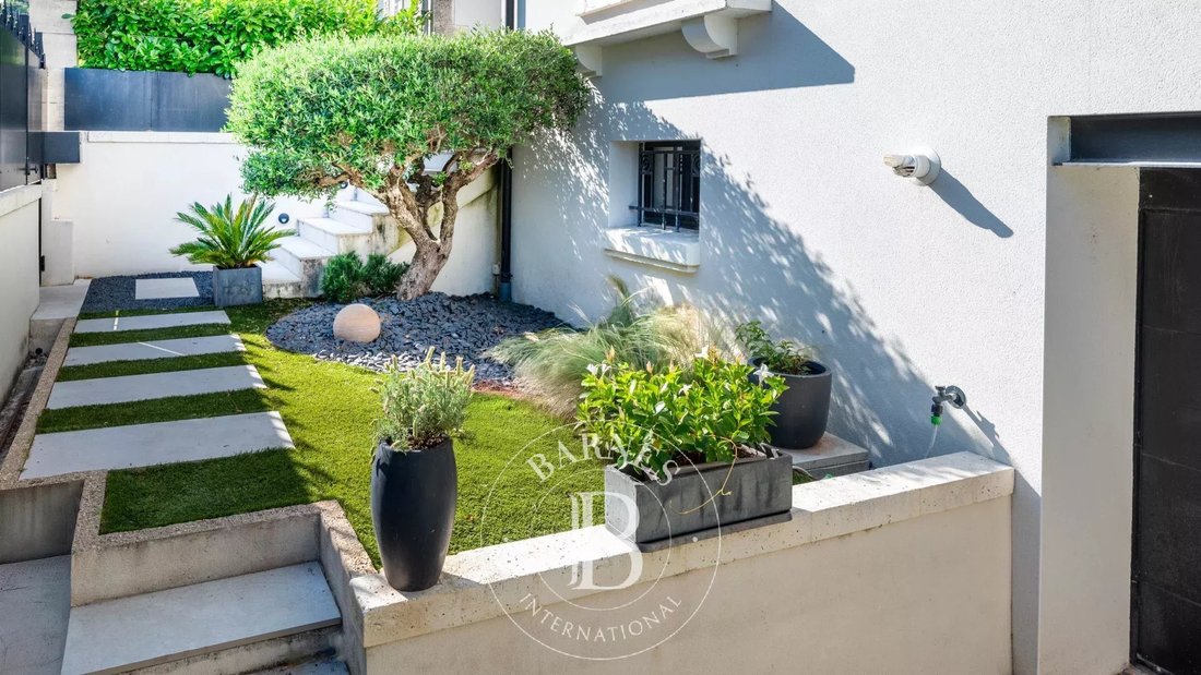 Townhouse in Georges Pompidou, Perigueux, France 4 - 15901334
