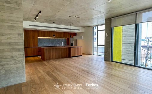 Apartment in Cinco Esquinas, San José Province, Costa Rica 1