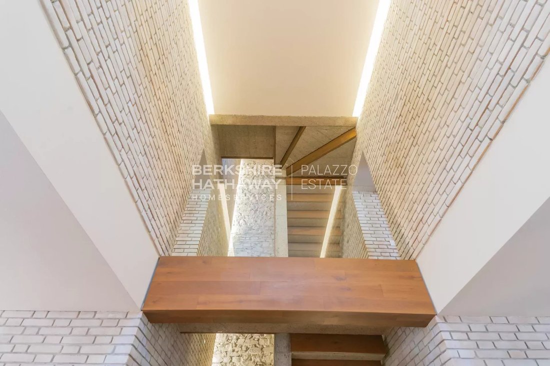Villa in Eastern Lake Center, Como, Lombardy 5 - 15156665