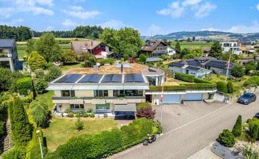 Haus in Knutwil, Luzern, Schweiz 1