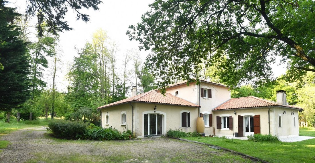 House in Ribérac, Nouvelle-Aquitaine, France 1 - 15901177