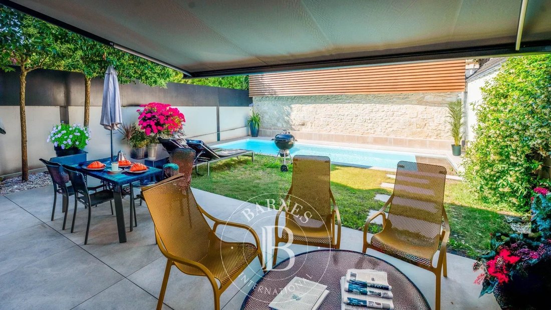 Townhouse in Georges Pompidou, Perigueux, France 2 - 15901334