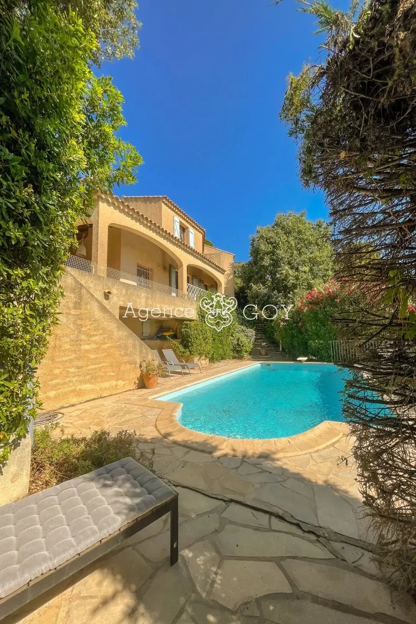 House in Collobrières, Provence-Alpes-Côte d'Azur, France 2 - 15730182