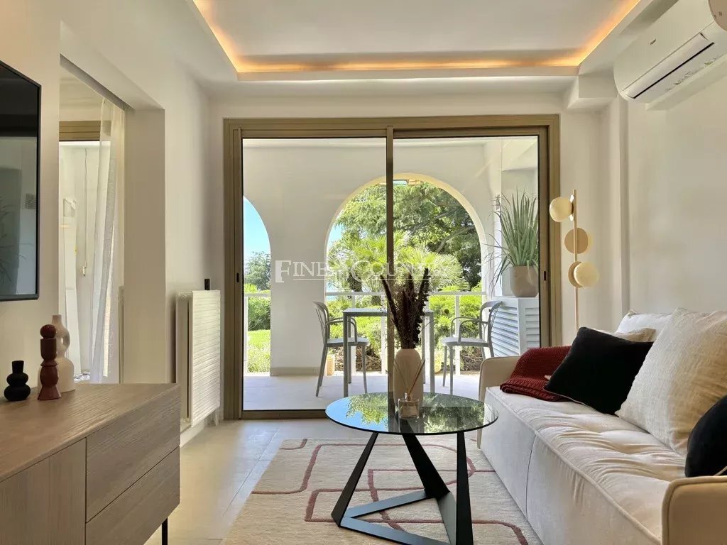 Apartment in Montfleury, Cannes, France 3 - 14419682