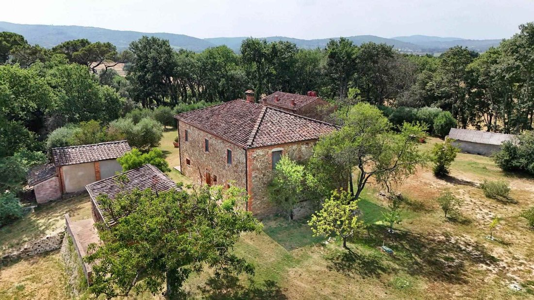 Country House in Lucignano, Tuscany, Italy 4 - 15901288
