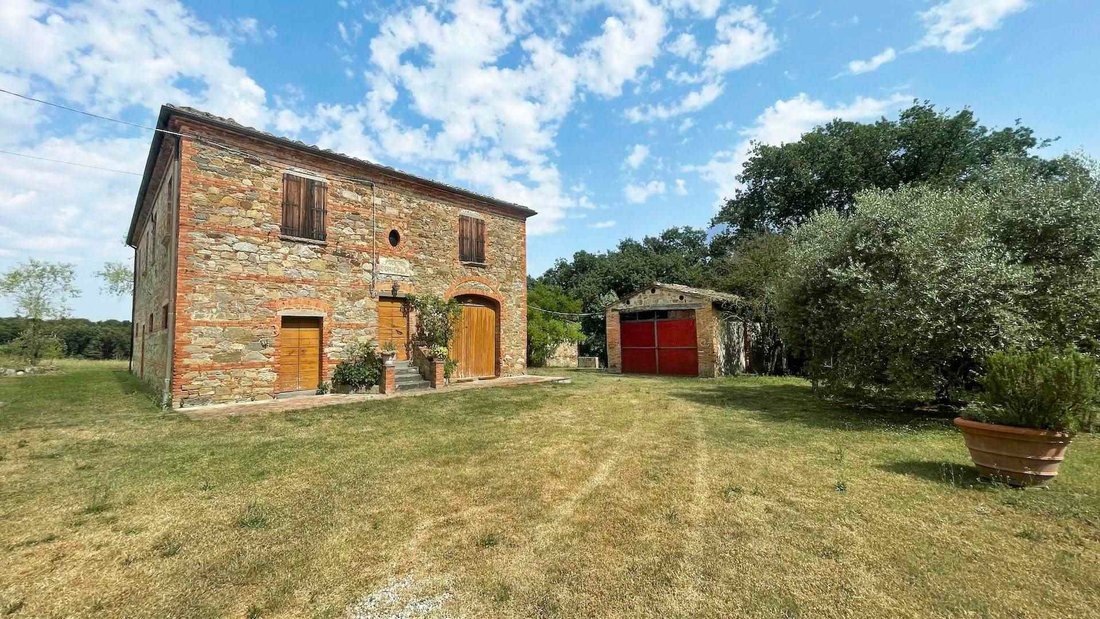 Country House in Lucignano, Tuscany, Italy 2 - 15901288