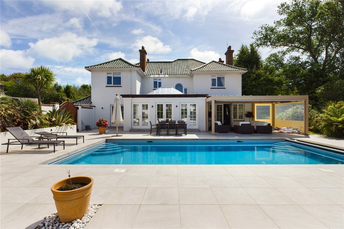 House in England 2 - 15899951