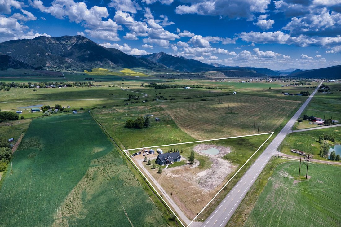 House in Swan Valley, Idaho, United States 3 - 15899085