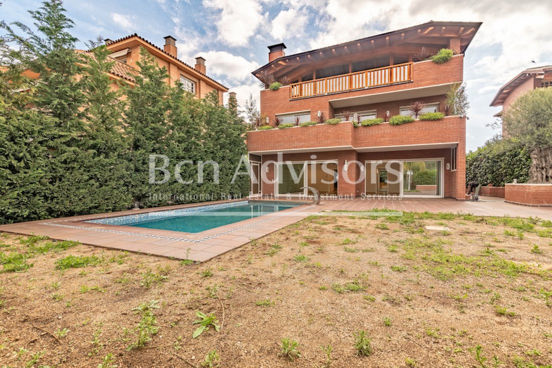 House in Sant Just Desvern, Catalonia, Spain 1 - 15902723