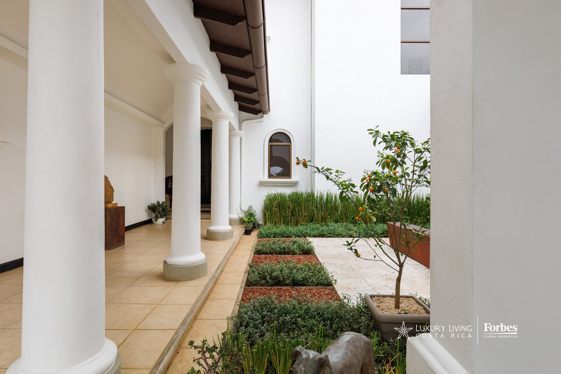 House in Pozos, San José Province, Costa Rica 2 - 15900744