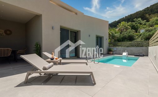 Villa in Municipal Commune of Zakynthos, Peloponnese, Western Greece and the Ionian, Greece 1
