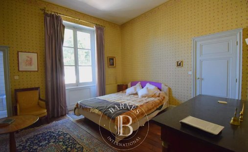 Castle for Sale in Bourges, Centre-Val de Loire, France