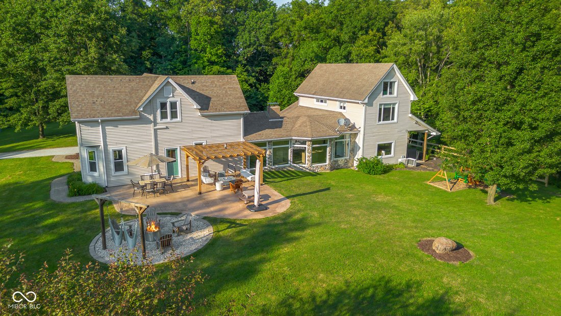 House in Columbus, Indiana, United States 1 - 15900506