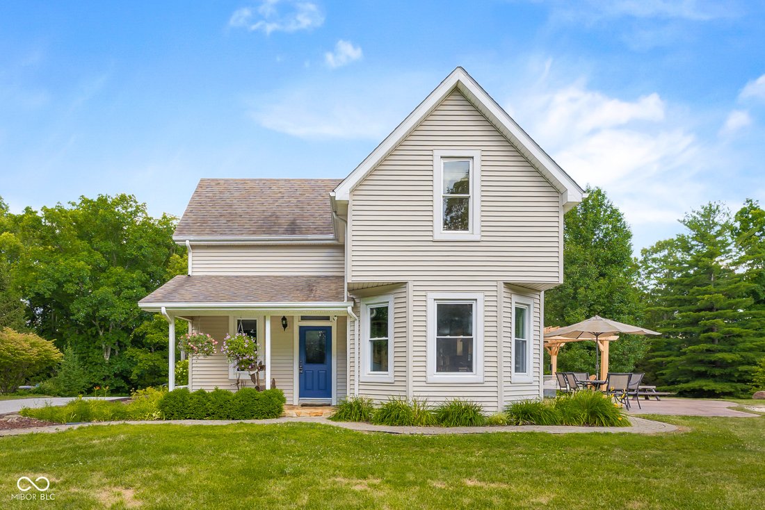 House in Columbus, Indiana, United States 2 - 15900506