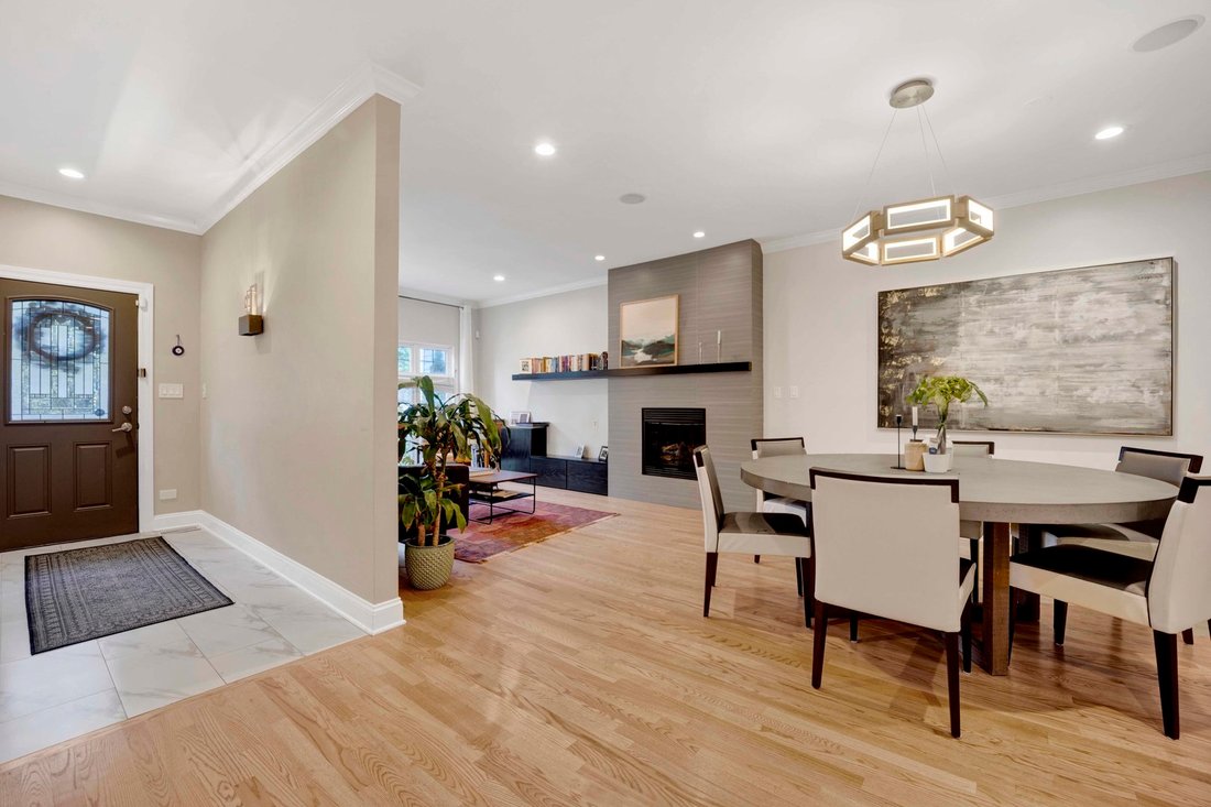 Single Family Home House Chicago - 1100xxs 