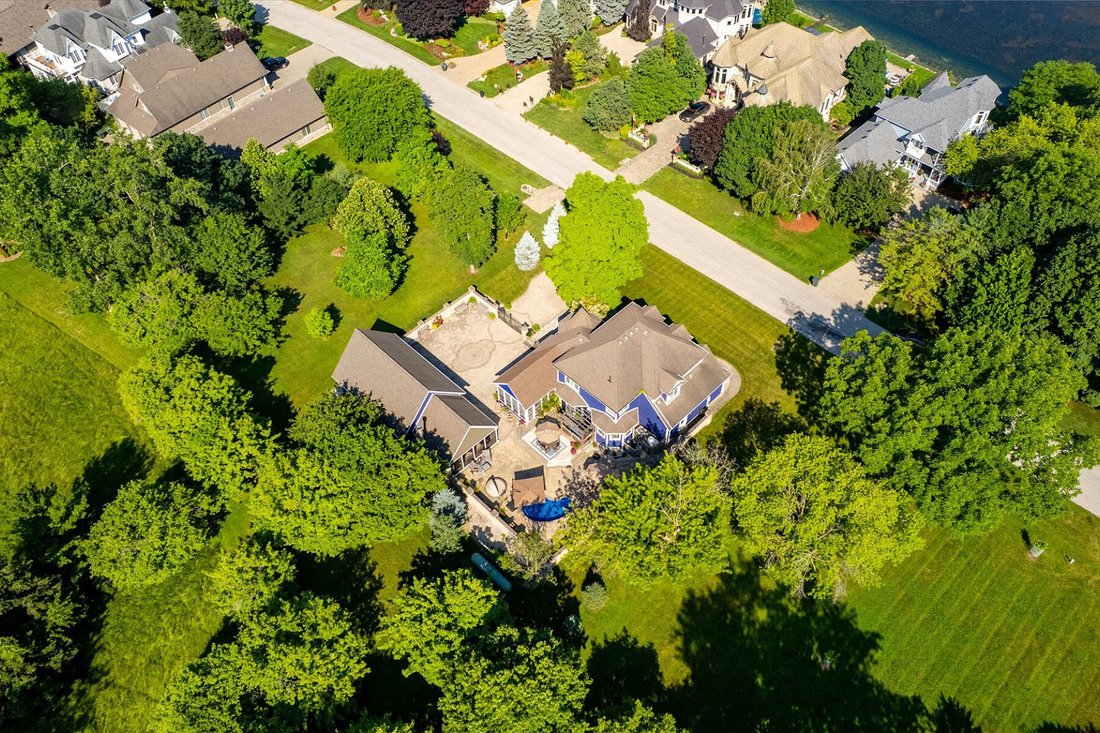 House in Amherstburg, Ontario, Canada 4 - 15900109
