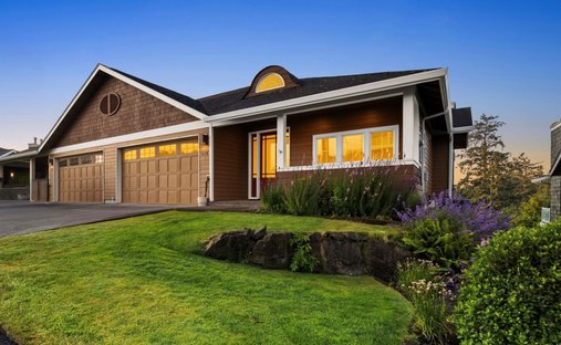 House in Ilwaco, Washington, United States 1