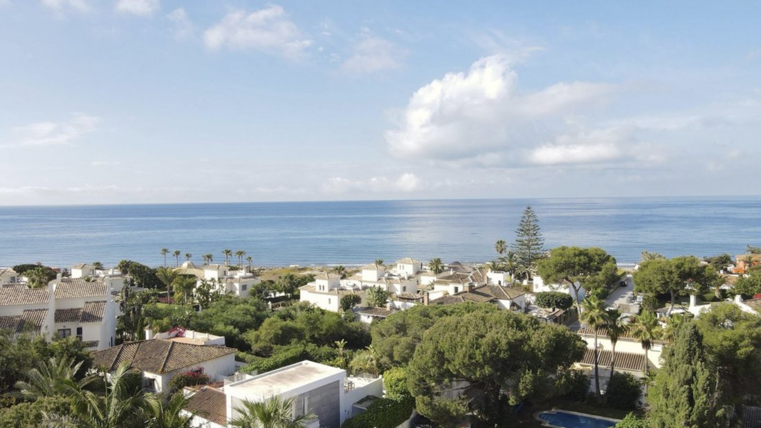House in Marbella, Andalusia, Spain 5 - 15903397