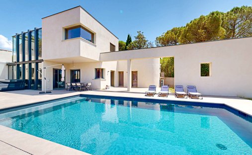 Villa in Carcassonne, Occitania, France 1