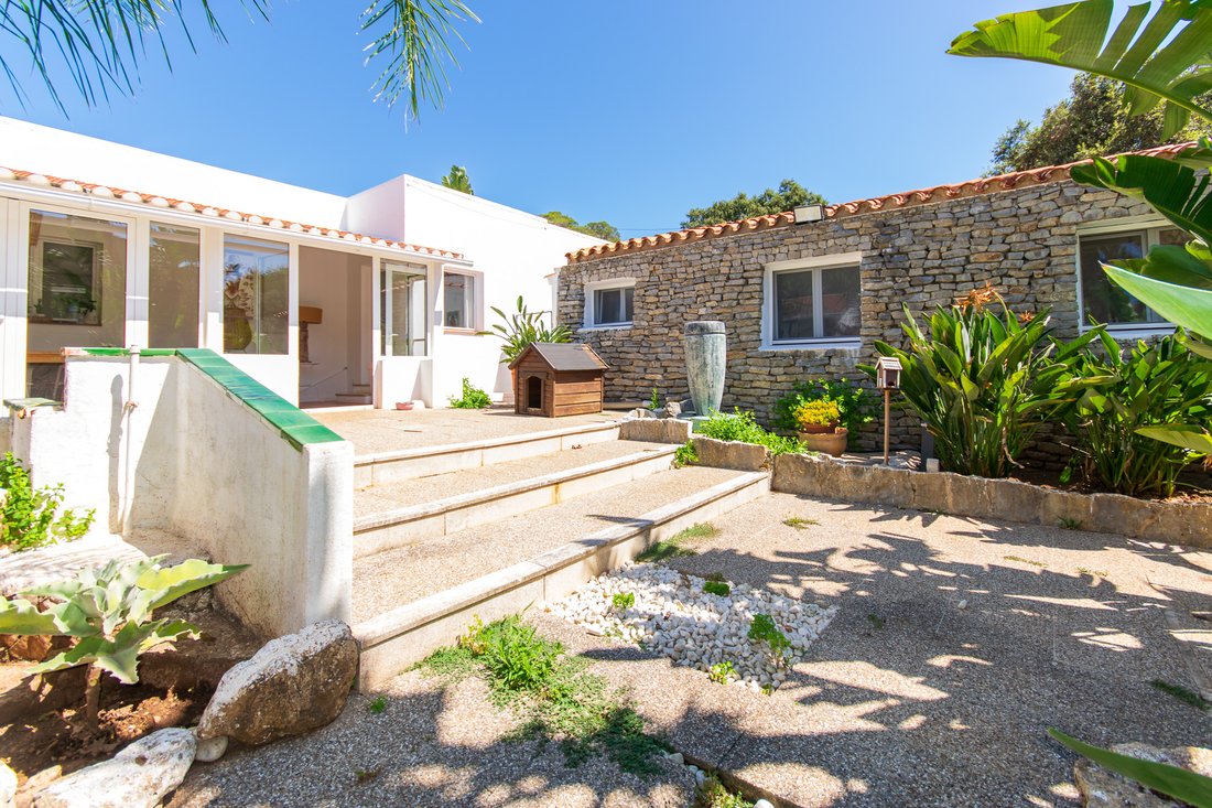 House in es Mercadal, Balearic Islands, Spain 3 - 15899695