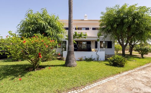 Villa in Luz de Tavira e Santo Estevao, Portugal 1