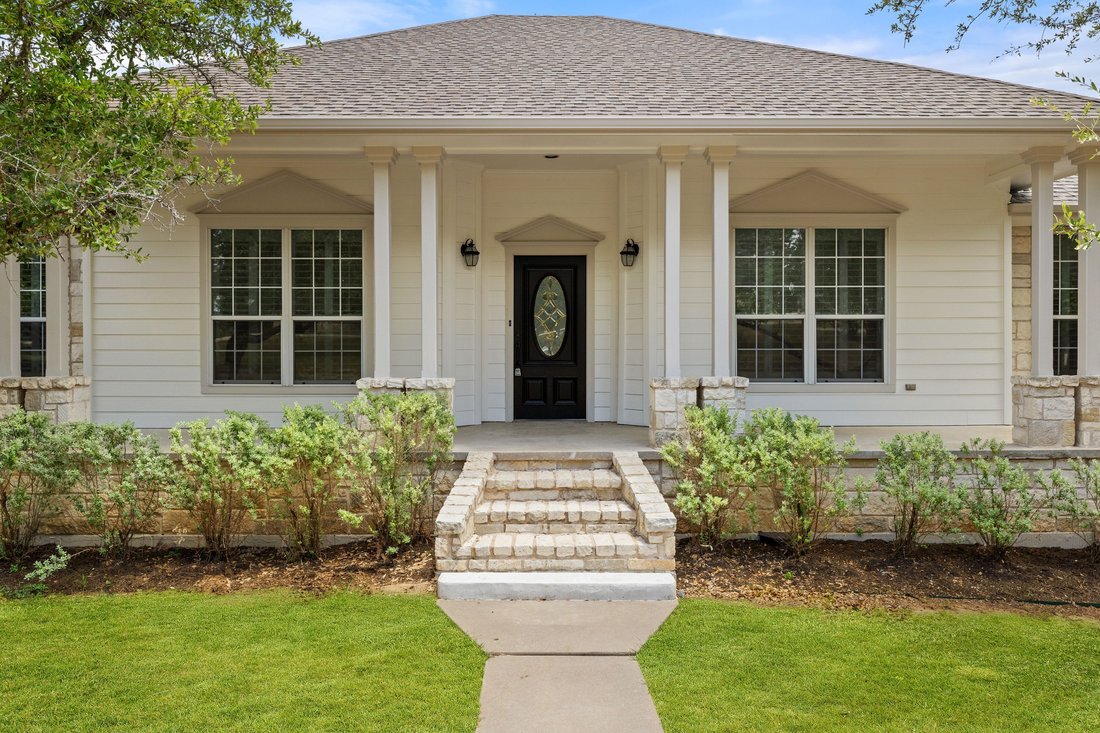 House in Spicewood, Texas, United States 2 - 15904474