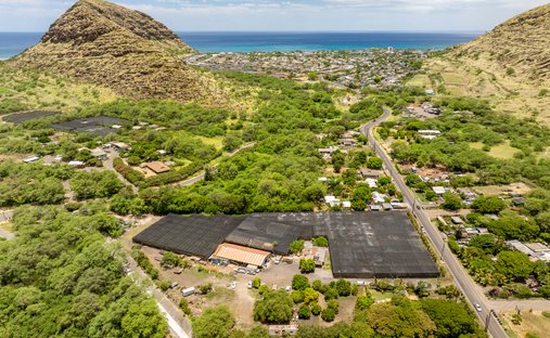Land in Waianae, Hawaii, United States 1