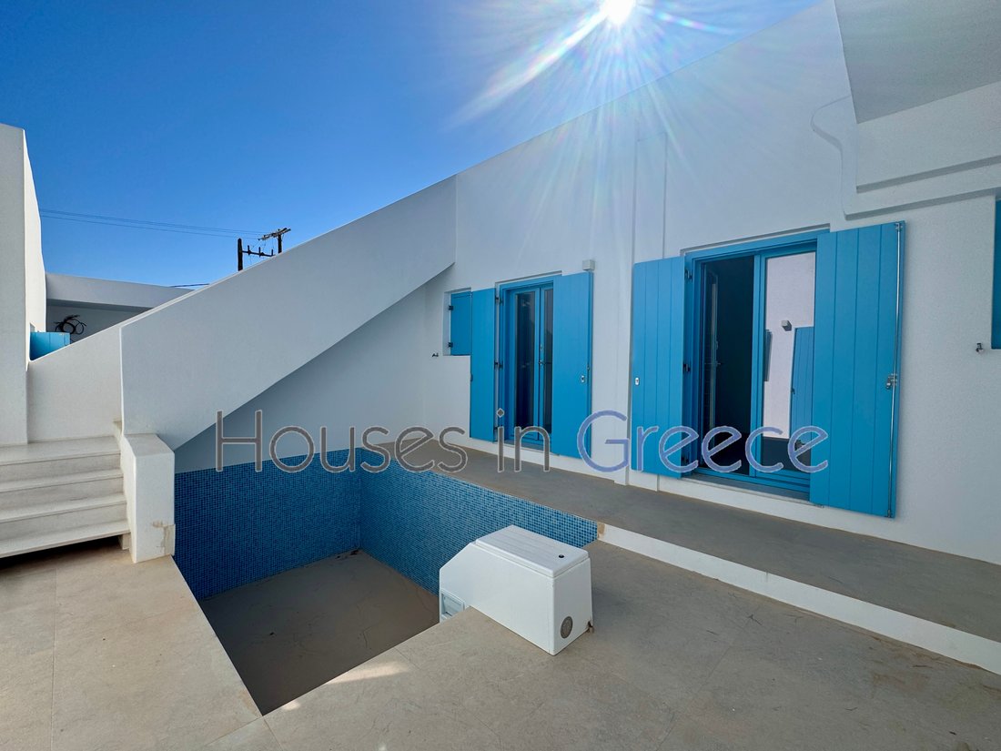 House in Paros, Aegean, Greece 1 - 14878374