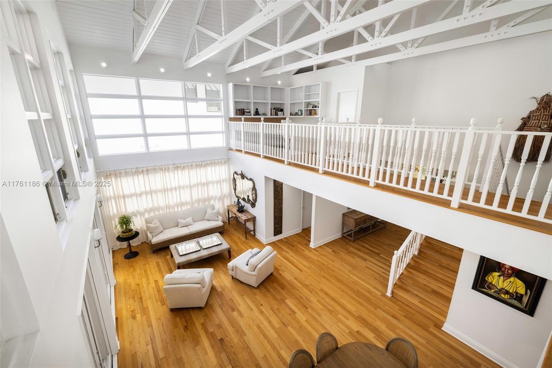 House in Miami, Florida, United States 5 - 15905179