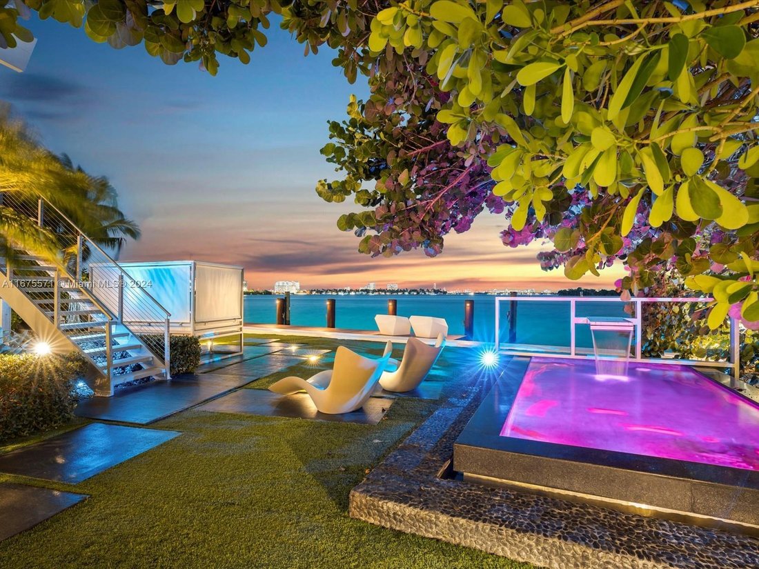 House in Miami, Florida, United States 4 - 15905077