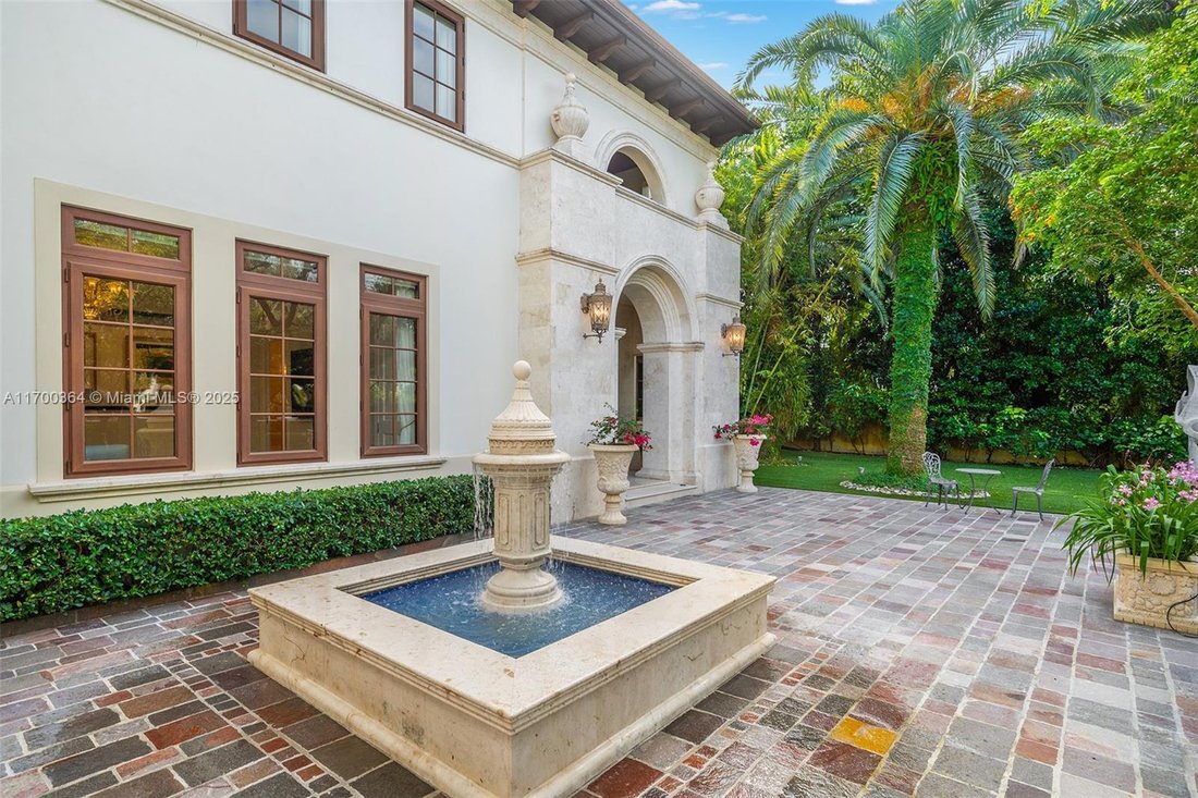 House in Miami, Florida, United States 2 - 15904883
