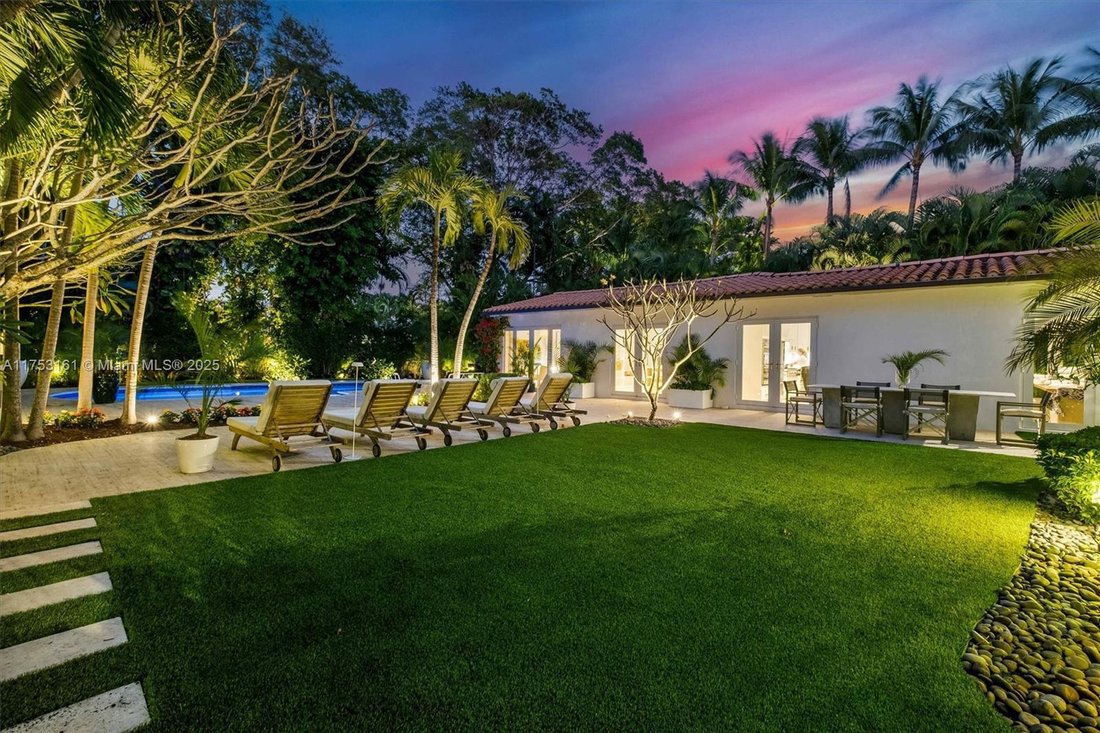 House in Miami, Florida, United States 3 - 15905209