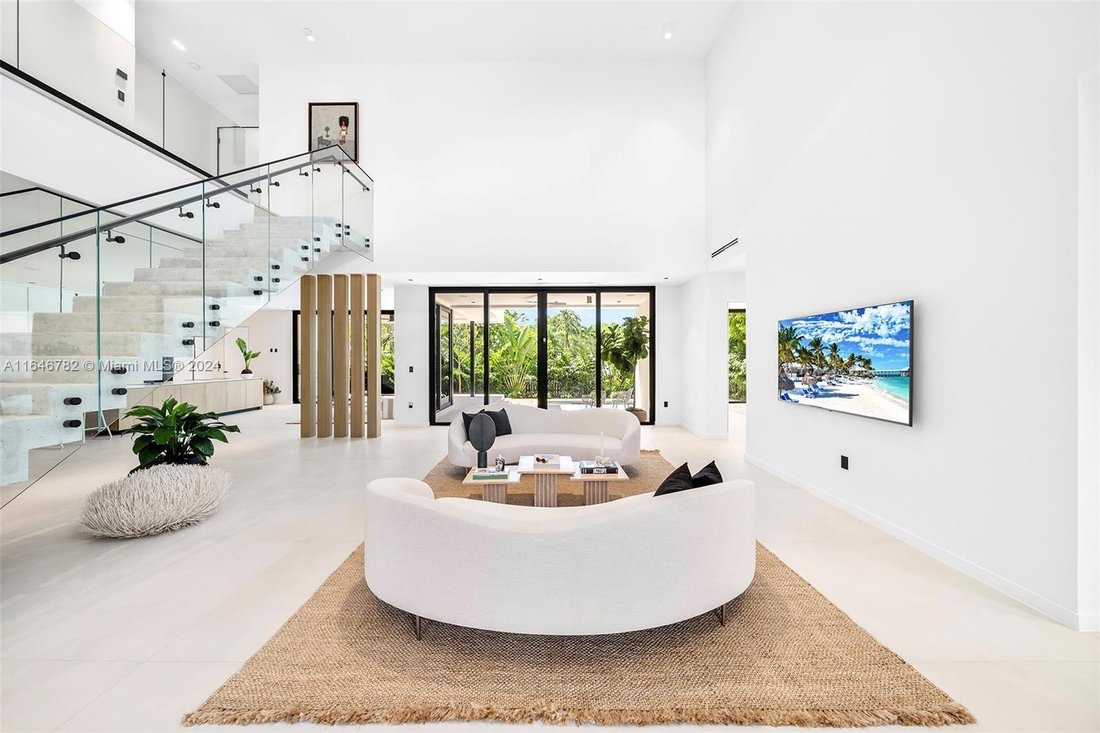 House in Miami, Florida, United States 5 - 15904679