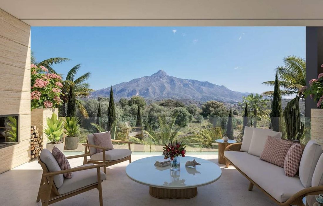 Apartment in Marbella, Andalusia, Spain 2 - 15906346