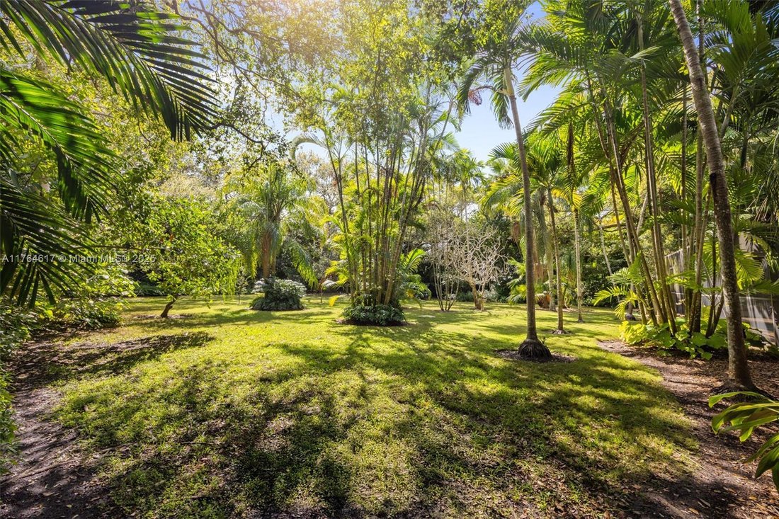 House in Miami, Florida, United States 3 - 15905321