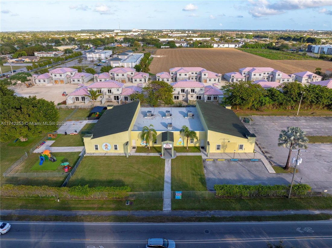 Land in Homestead, Florida, United States 5 - 15905189