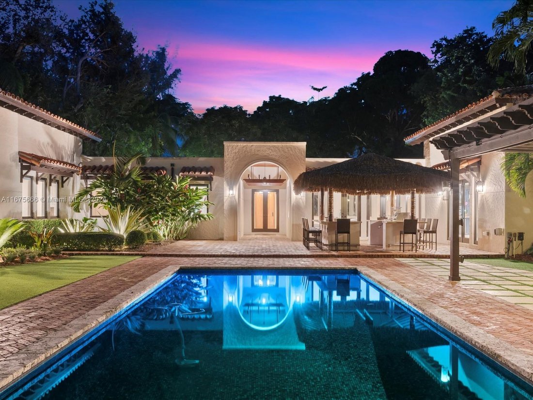 House in Miami, Florida, United States 1 - 15905417
