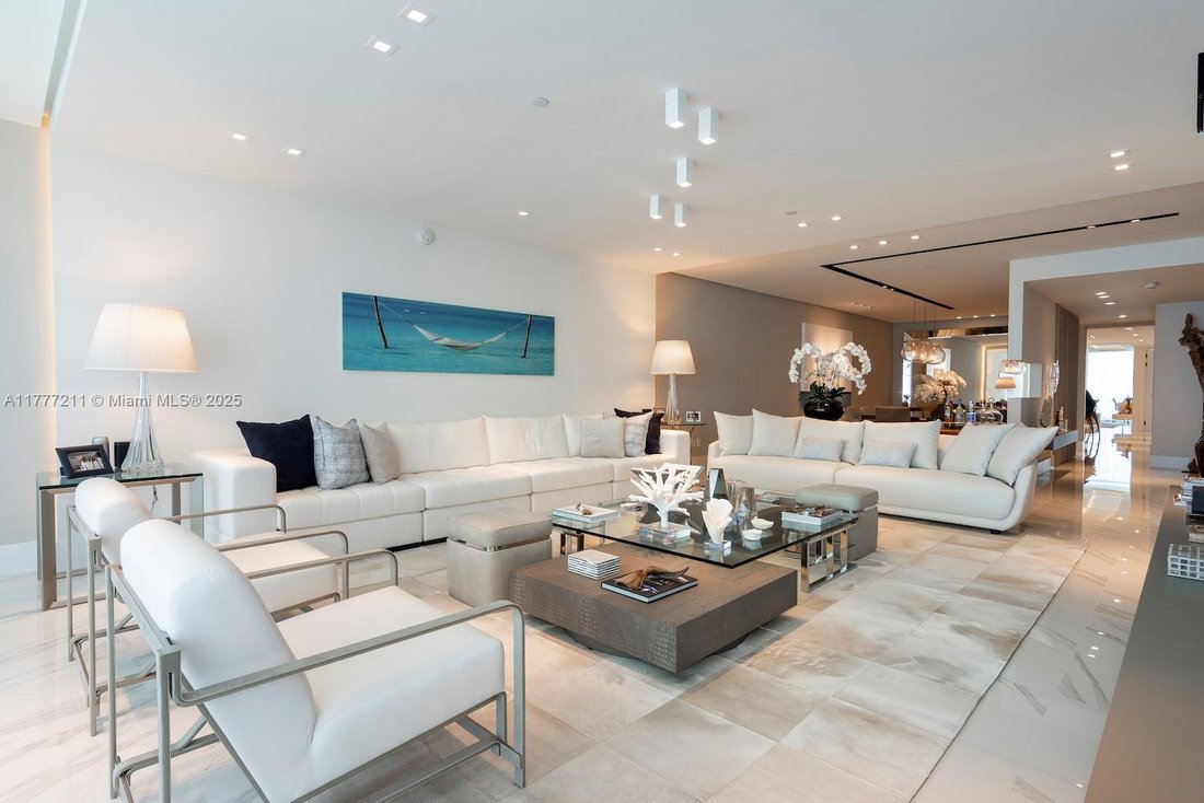 Condo in Bal Harbour, Florida, United States 2 - 15905426
