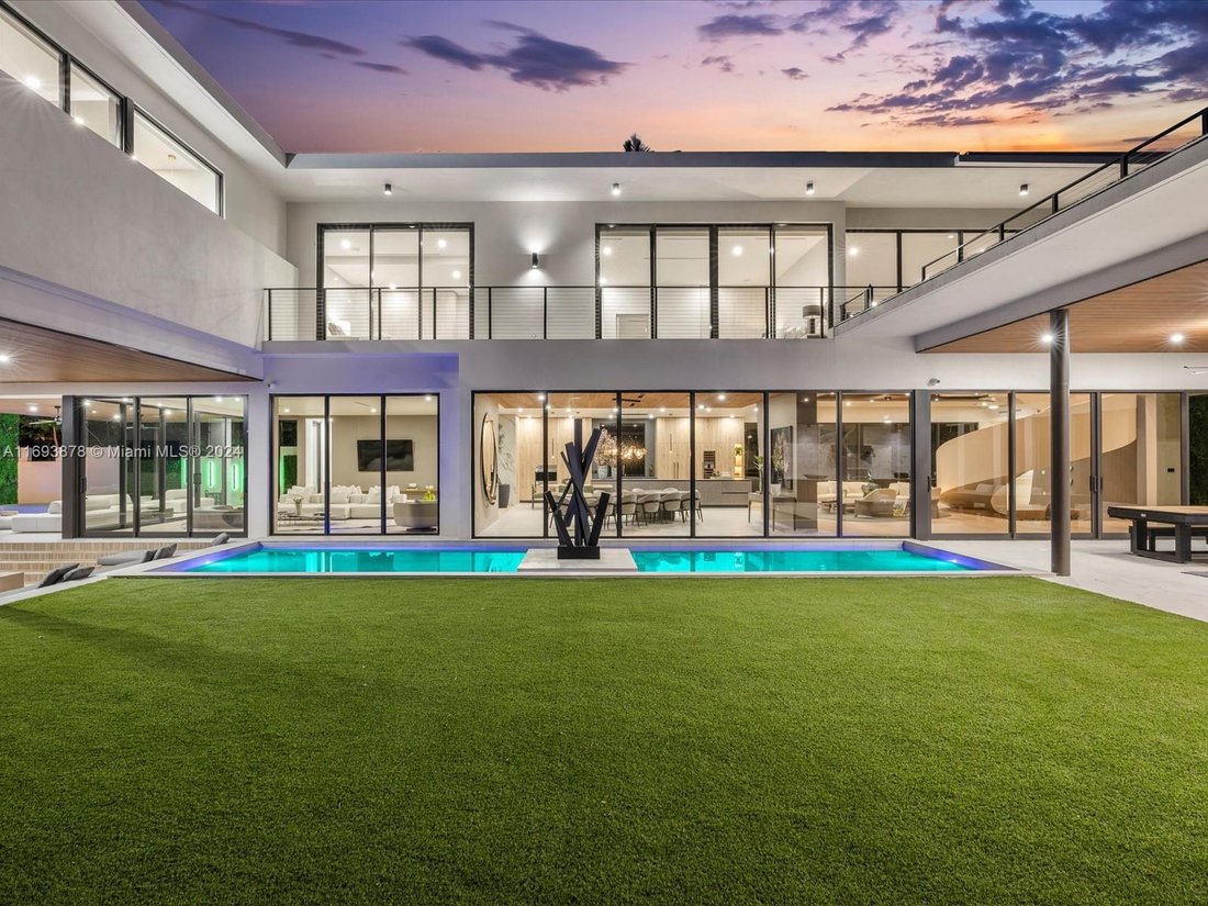 House in Miami, Florida, United States 2 - 15905360