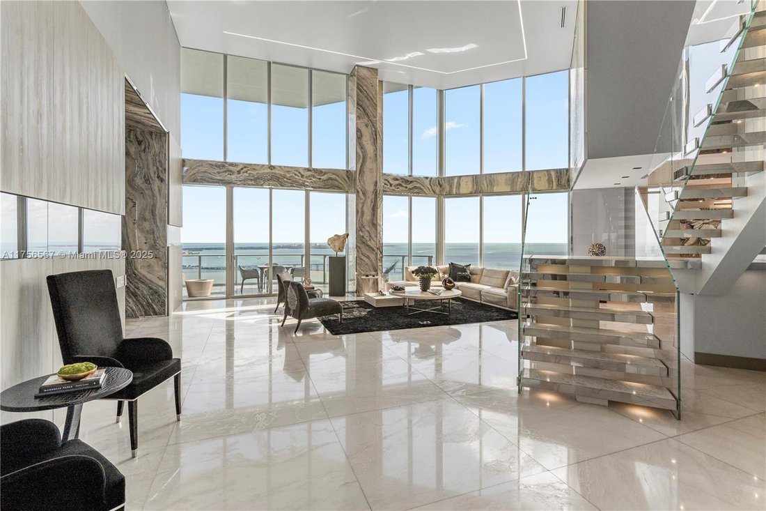 Condo in Miami, Florida, United States 1 - 15905537