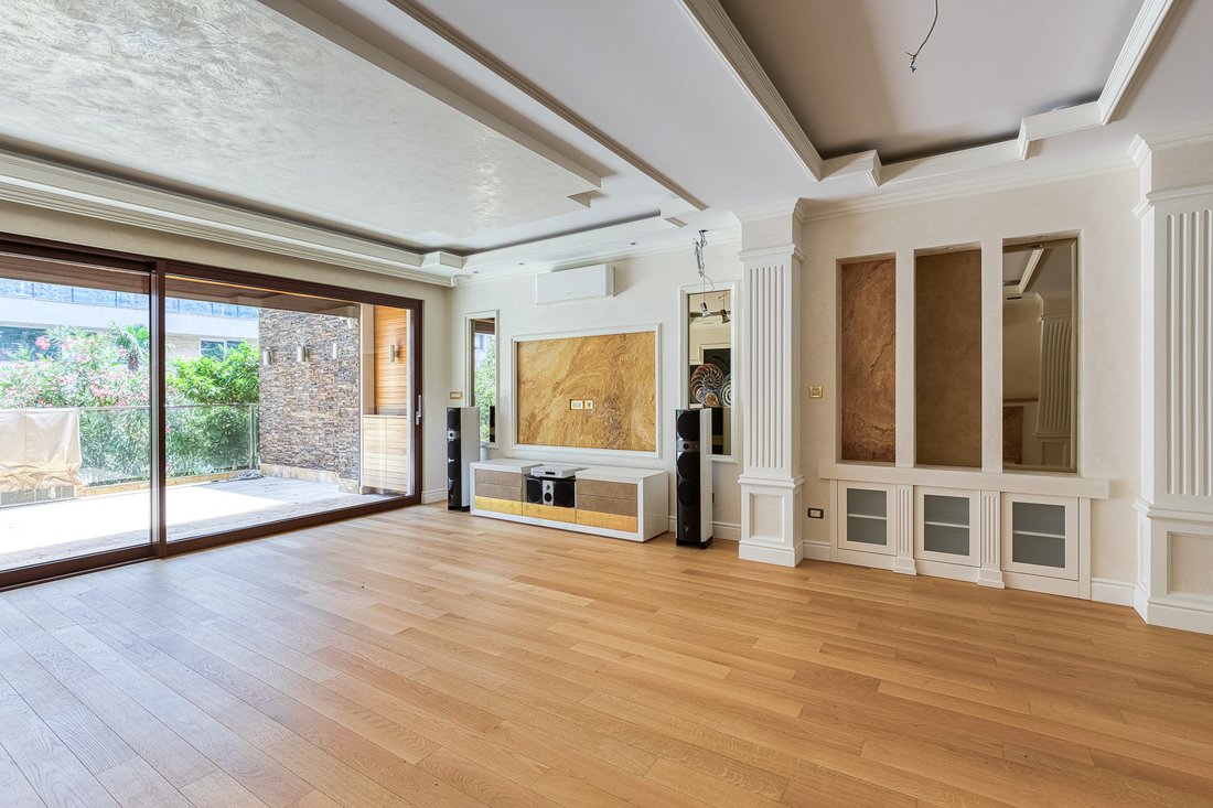 Apartment in Budva, Budva Municipality, Montenegro 2 - 15629161