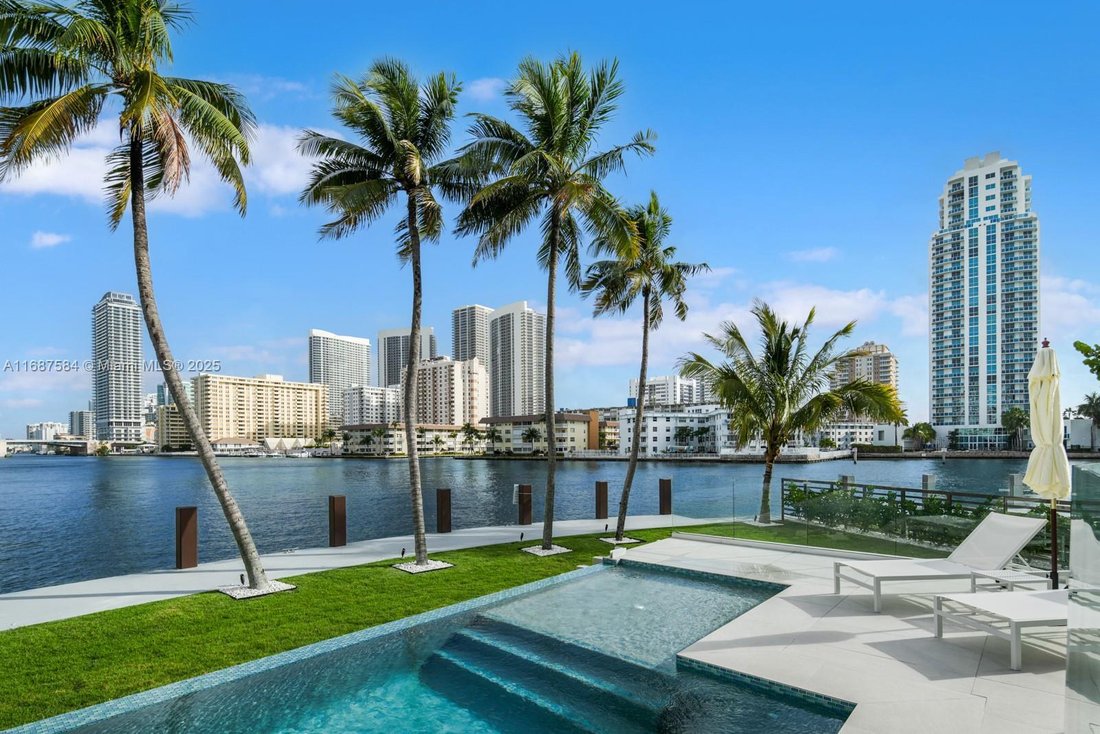 House in Hallandale Beach, Florida, United States 2 - 15905644