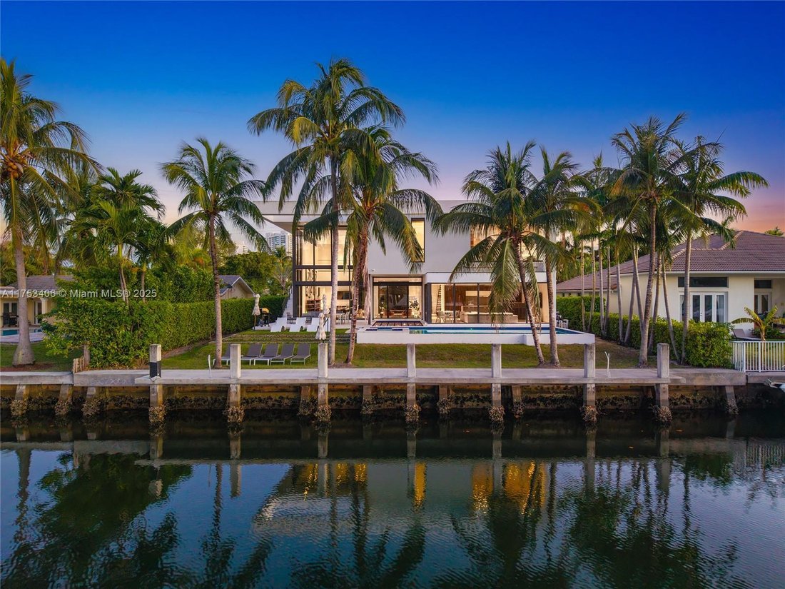 House in Hallandale Beach, Florida, United States 4 - 15905700