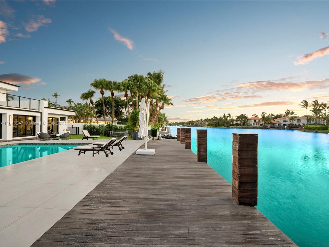 House in Hollywood, Florida, United States 5 - 15905037