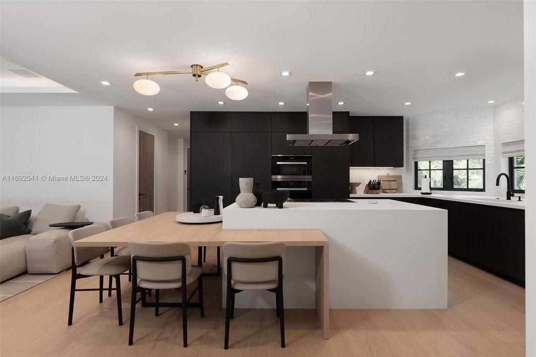 Property In Coral Gables In Coral - 1100xxs 