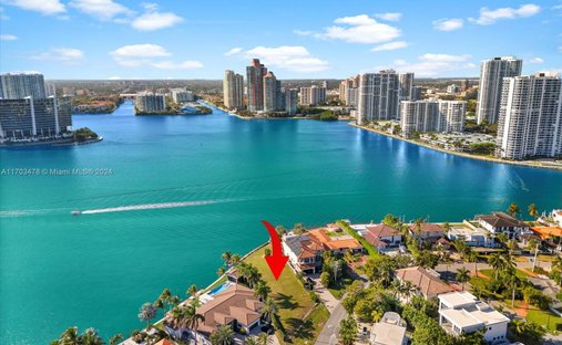 Land in Golden Beach, Florida, Vereinigte Staaten 1