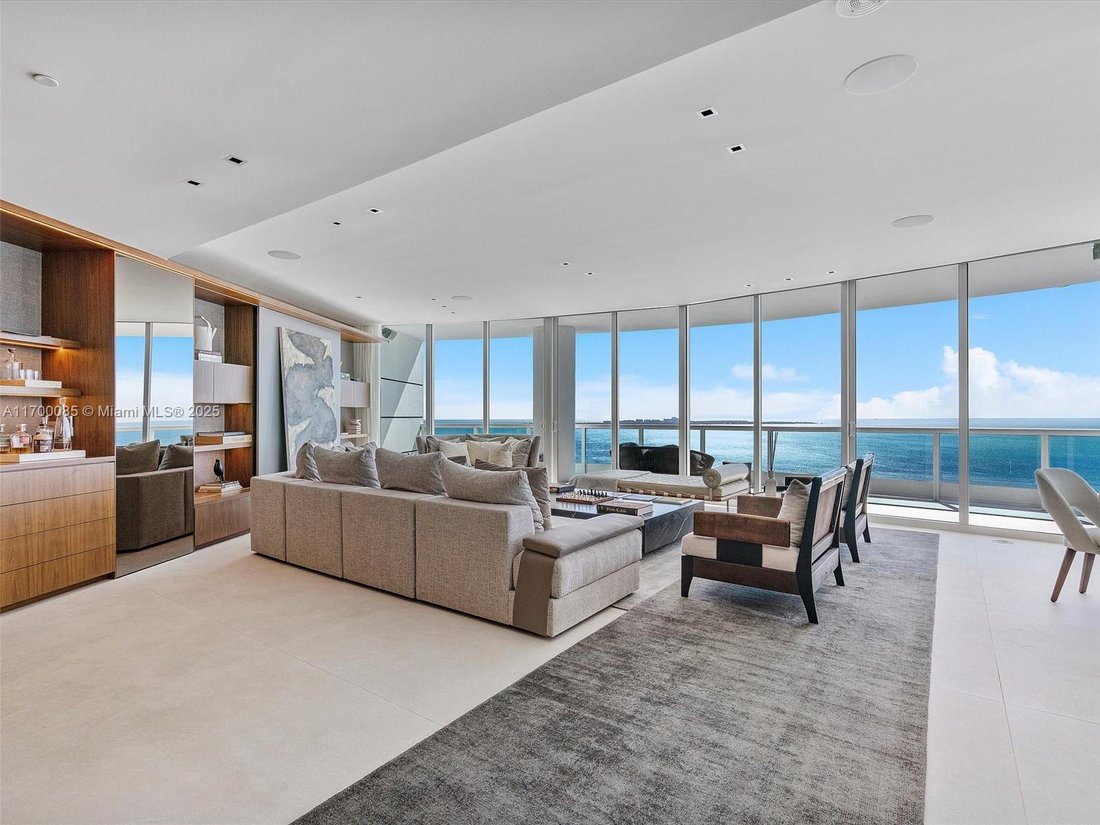 Condo in Miami, Florida, United States 5 - 15905358