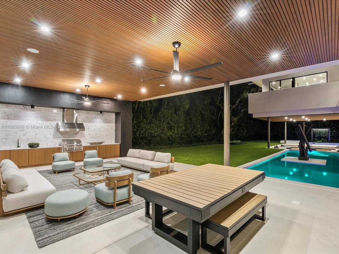 House in Miami, Florida, United States 3 - 15905360