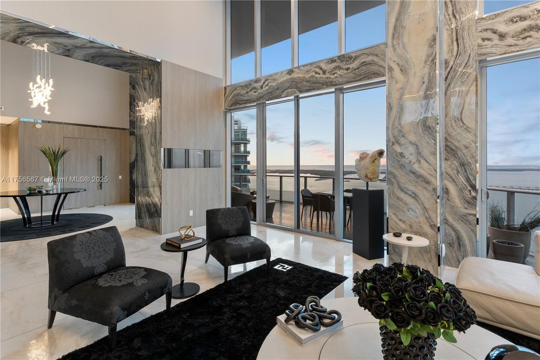 Condo in Miami, Florida, United States 4 - 15905537